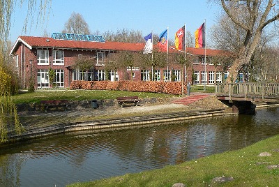 Die Tourist-info in Hooksiel an der Nordsee.